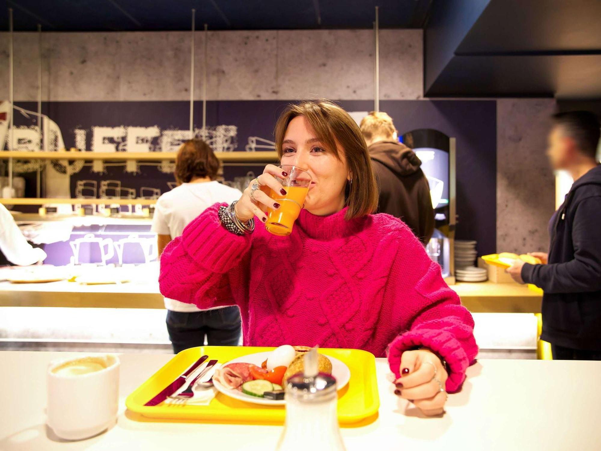 Ibis Budget Berlin Potsdamer Platz Esterno foto